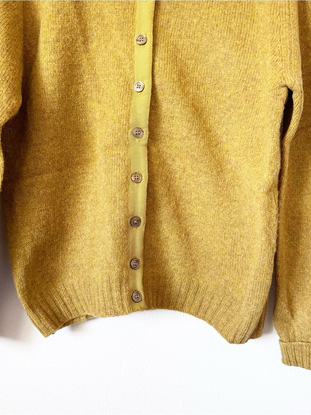 Vintage James Kenrob Women's Button-Front Wool Cardigan Sweater - Picture 3 of 8